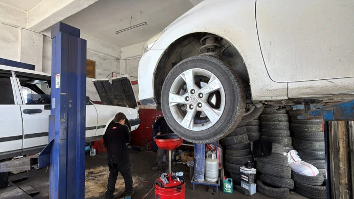 Sanayide yaz lastiği mesaisi erken başladı