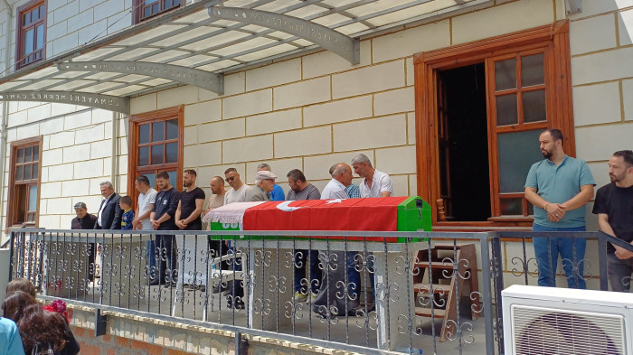 16 Yaşındaki genç için gözyaşları sel oldu