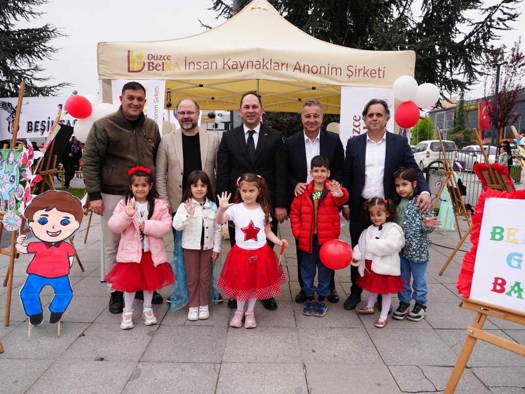 23 Nisan’ın coşkusu Düzce’de gün boyu yaşandı.