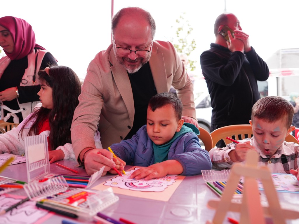 23 Nisan’ın coşkusu Düzce’de gün boyu yaşandı.