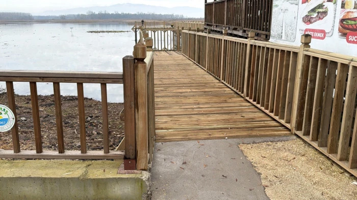 Turizmin parlayan yıldızı Efteni Gölü'nde engelsiz dönem başladı