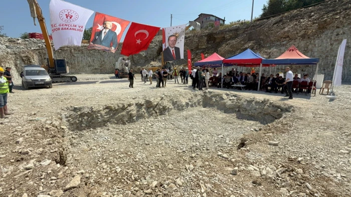 Düzce’de gençler yeni yurtla daha iyi eğitim imkanlarına kavuşacak