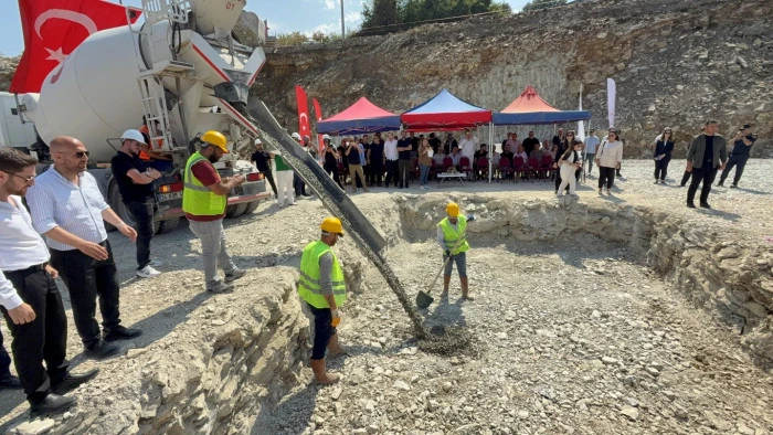 Düzce’de gençler yeni yurtla daha iyi eğitim imkanlarına kavuşacak