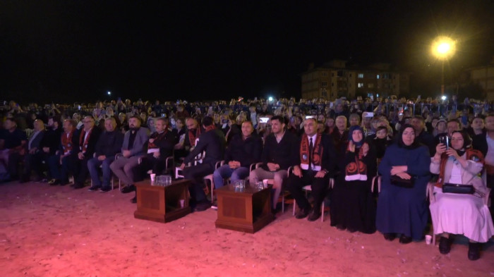 Ali Kınık Beyköy’de unutulmaz geceye imza attı