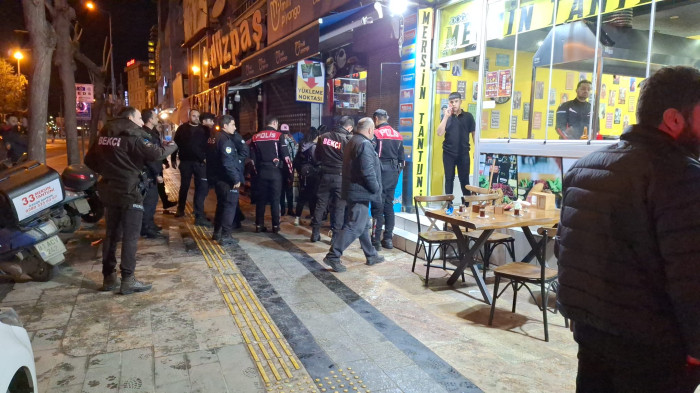 Alkollü genç ekipleri seferber etti