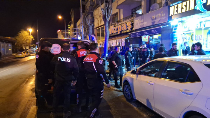 Alkollü genç ekipleri seferber etti