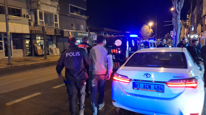 Alkollü genç ekipleri seferber etti