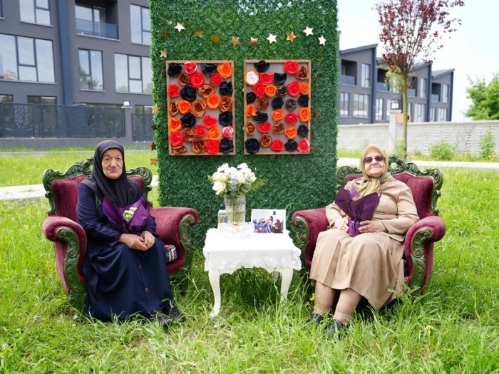 Alzheimer Hastaları Gündüz Bakım Merkezi'nde Anneler Günü etkinliği düzenledi