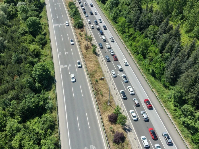  Anadolu Otoyolu'nda trafik yoğunluğu artıyor