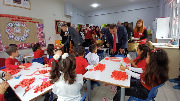 Anaokulu öğrencileri 101 yıl önceye götürdü!