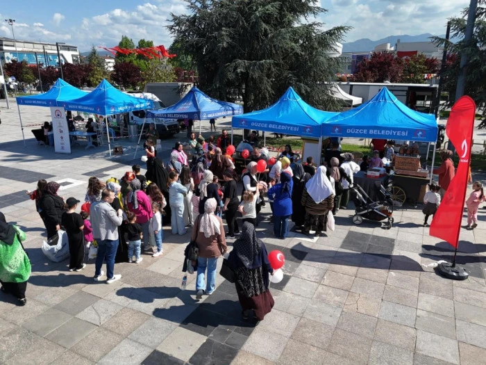 Belediye bandosu etkinliklere renk kattı