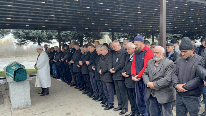 Avni Akyol'un eşi hayırsever Yüksel Akyol, son yolculuğuna uğurlandı!