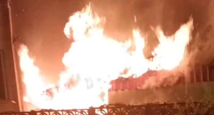 Düzce’de tek katlı ev alev alev yandı: 1 ölü