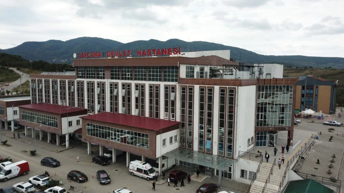 16 yaşındaki kız doğum yaptı, bebek hayatını kaybetti