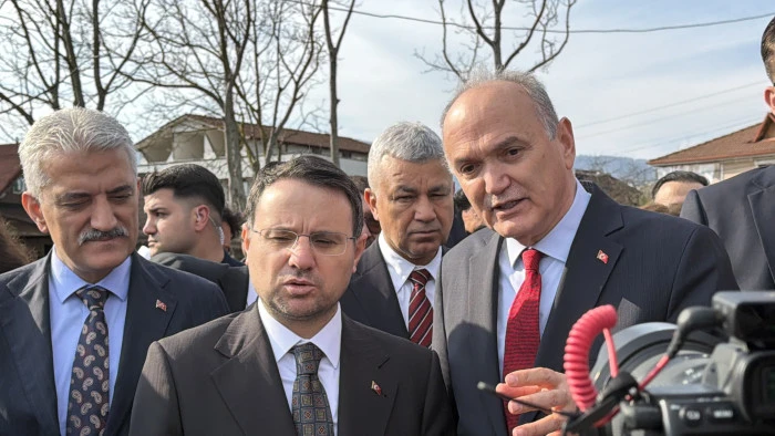 Bakan G&uuml;rlek, Prusias Ad Hypium Antik Kenti'ne hayran kaldı