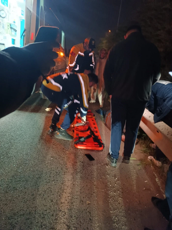 Otomobilin &ccedil;arptığı yaya ağır yaralandı..