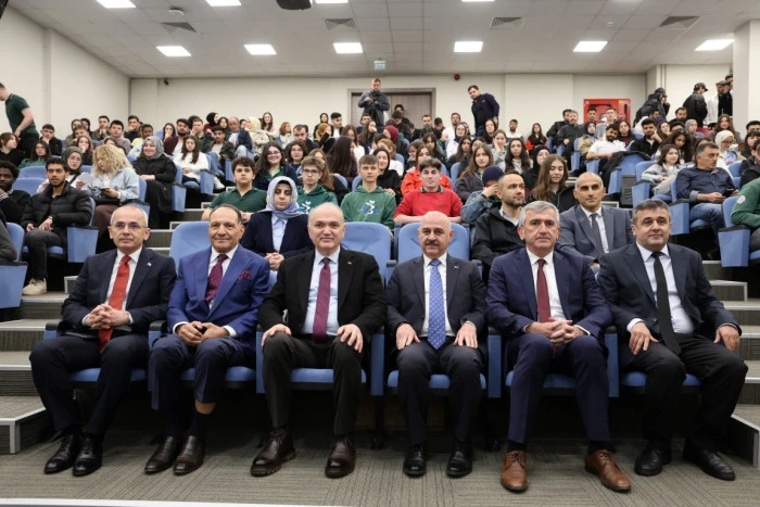 "Ne olursan ol, en iyisi ol"