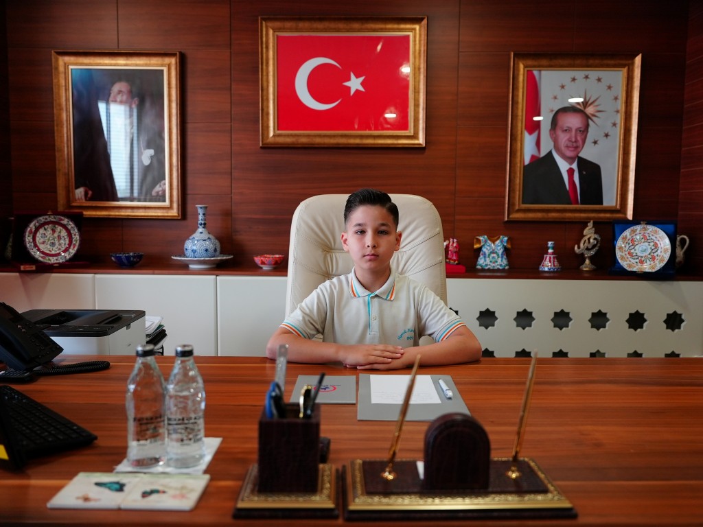 İlk talimatı: “sek sek oyun çizgileri kalıcı olsun”