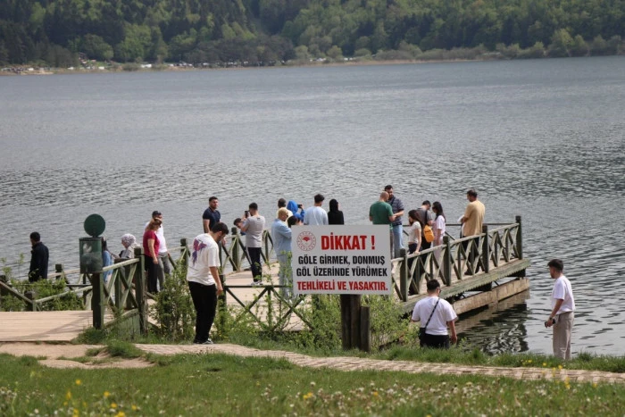 Tatilciler g&uuml;zel havanın tadını Aban'ta &ccedil;ıkardı