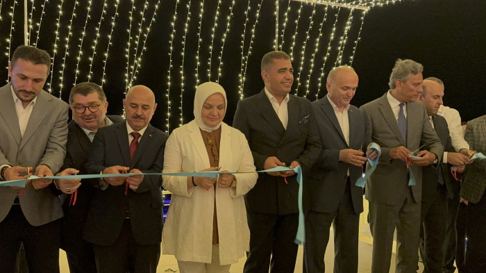 Denize sıfır belediye oteli hizmete açıldı