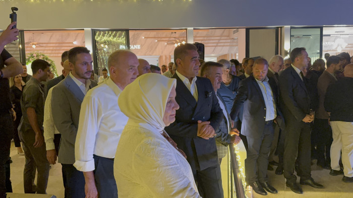 Denize sıfır belediye oteli hizmete açıldı