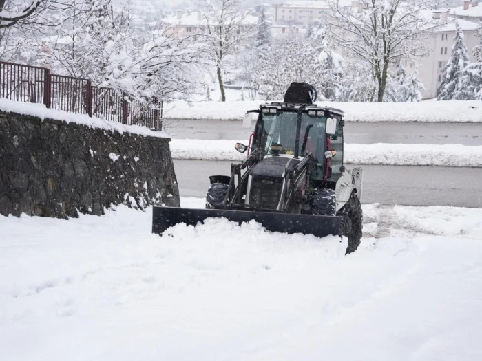 D&uuml;zce'de Ekipler sabaha kadar &ccedil;alıştı