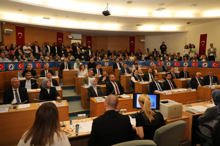 Belediye Meclisi yeniden döneme başladı