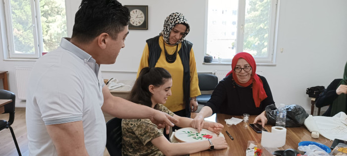 BELMEK Meslek Öğretmeye Ve Edindirmeye Devam Ediyor