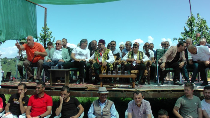 Beyören Köyü Yağlı Güreşleri yapıldı