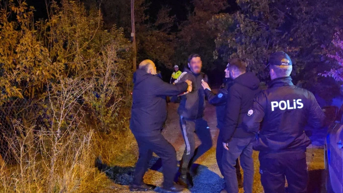 Alkoll&uuml; ATV s&uuml;r&uuml;c&uuml;s&uuml; polis kovalamacasında yakalandı