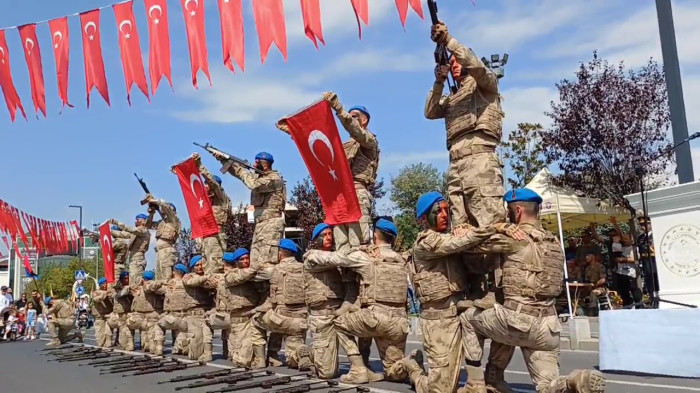 Büyük zaferin 102. Yılı Düzce'de coşkuyla kutlandı!