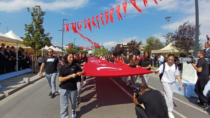 Büyük zaferin 102. Yılı Düzce'de coşkuyla kutlandı!