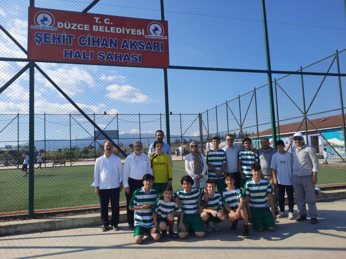 Camiler arası futbol turnuvası başladı