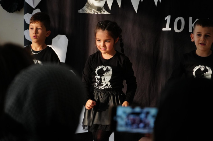 Çocuk üniversitesi Atatürk’ü andı!