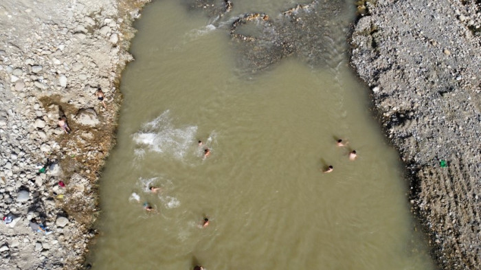 Çocuklar hiçbir tehlikeye aldırış etmiyor