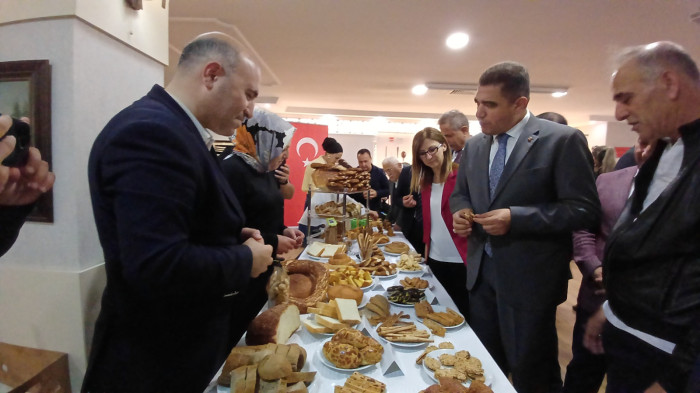 Coğrafi işaretli ürünleri kadınların ellerinde görücüye çıktı