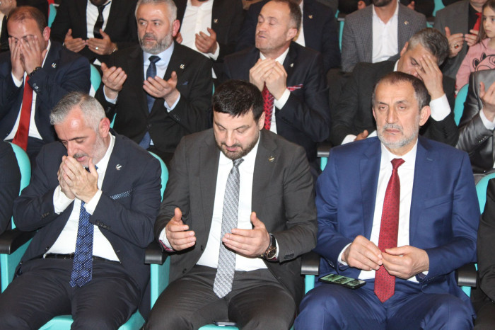 Davut Güloğlu ‘’Bu gidişata dur dememiz lazım’’
