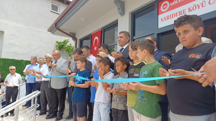 Depremin merkez üssünde yıkılan cami 20 ayda ibadete yeniden açıldı