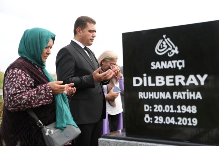 Dilber Ay Mezarı başında anıldı