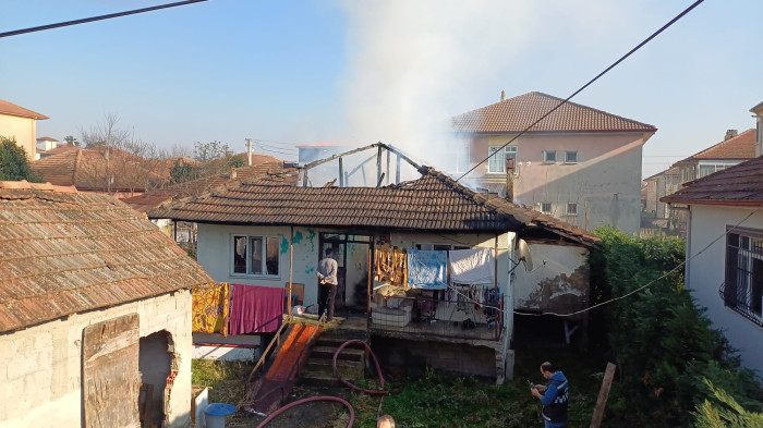 Düzce Azmimilli mahallesi yangın paniği