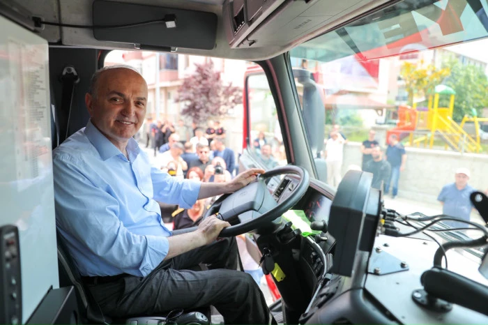 Başkan &Ouml;zl&uuml;; &ldquo;Yeni ara&ccedil;larla hizmet &uuml;retme kapasitemizi arttırmış olduk&rdquo;