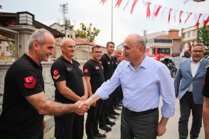 Başkan &Ouml;zl&uuml;; &ldquo;Yeni ara&ccedil;larla hizmet &uuml;retme kapasitemizi arttırmış olduk&rdquo;