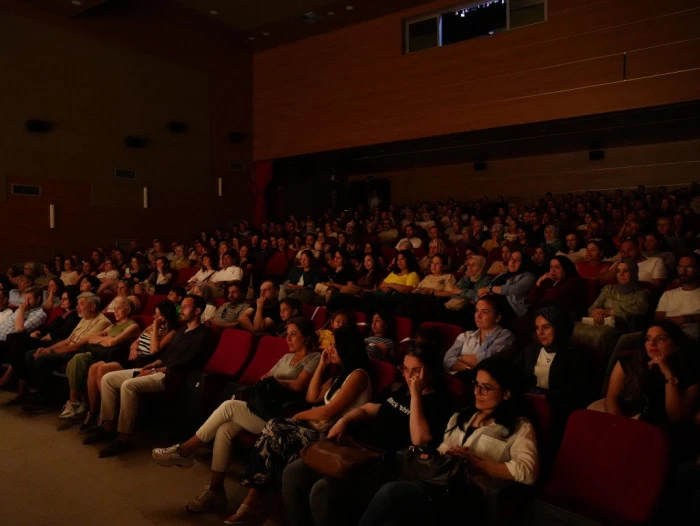 Çok beğenilen tiyatro oyunları: Düzce'de sezon finali ve detaylar