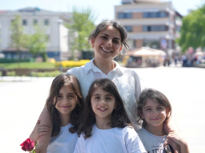 Gen&ccedil;lerden annelerine duygusal mesajlar