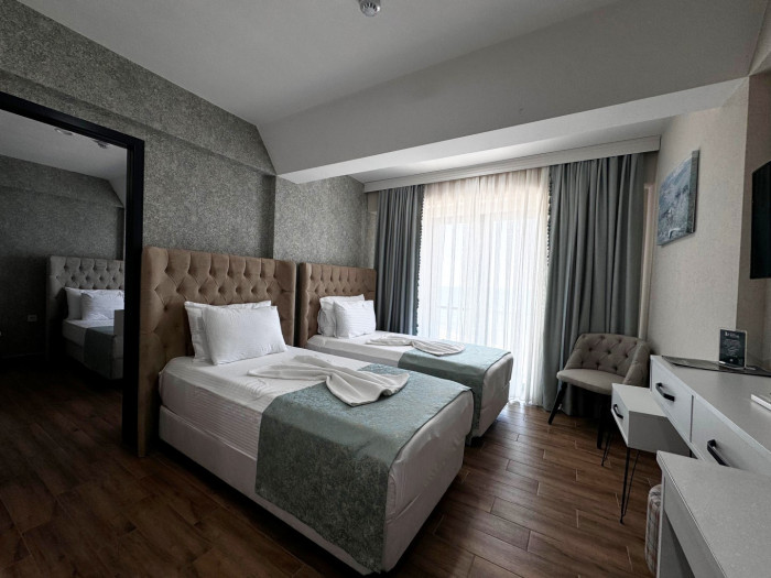 Vilayetler Evi, denize sıfır otel oldu!