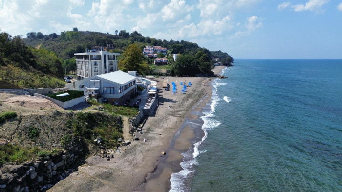 Vilayetler Evi, denize sıfır otel oldu!