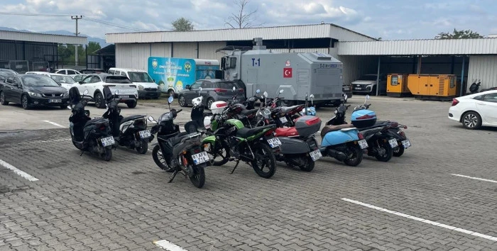 Motosiklet operasyonunda 27 kişi g&ouml;zaltını alındı