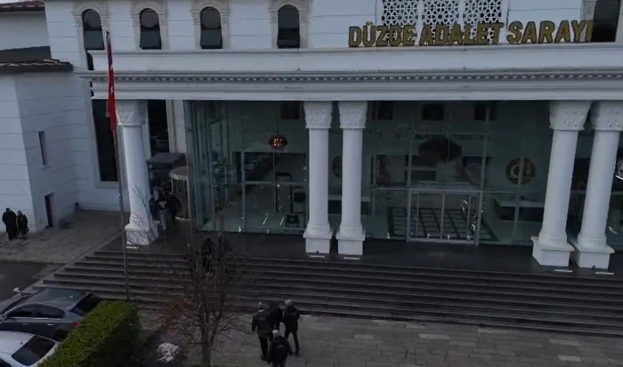 D&uuml;zce'de 2 DEAŞ Ş&uuml;phelisi Tutuklandı