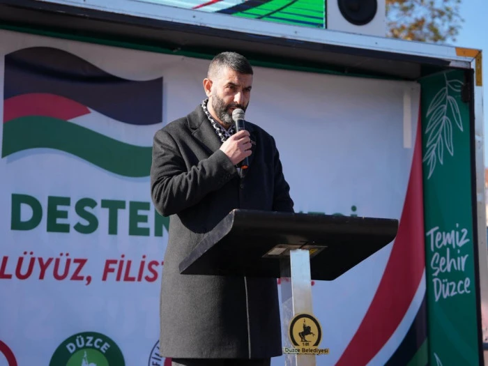 “Filistin ayağa kalkana kadar yanlarındayız”