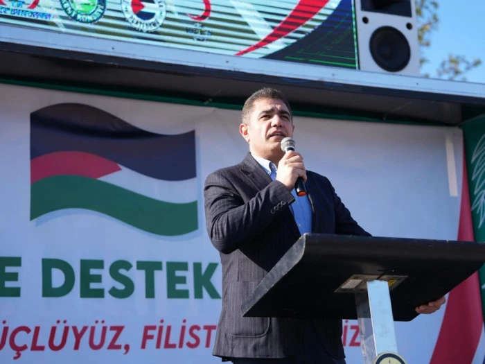 “Filistin ayağa kalkana kadar yanlarındayız”